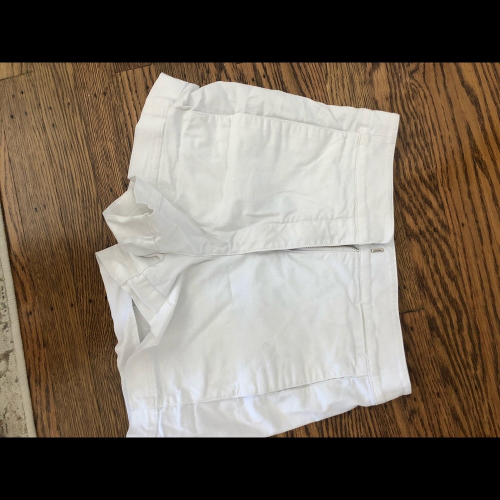Babaton White Preppy Shorts - Picture 5 of 5